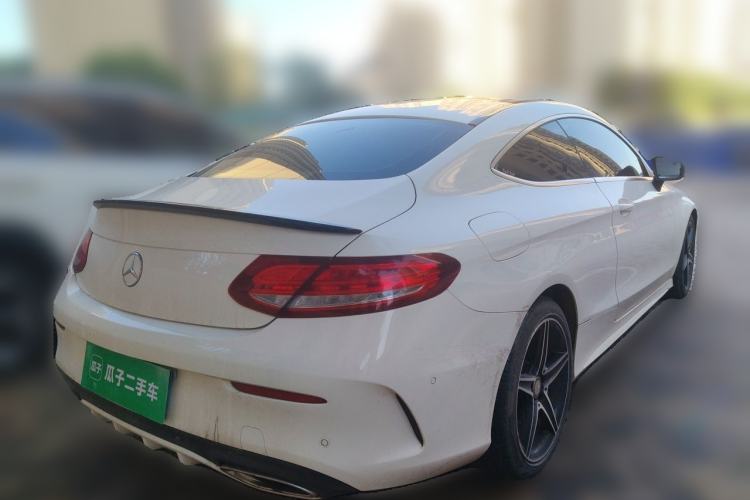 Used Mercedes-Benz C-Class 2016 C 200 Coupe Rear Right 45 Deg