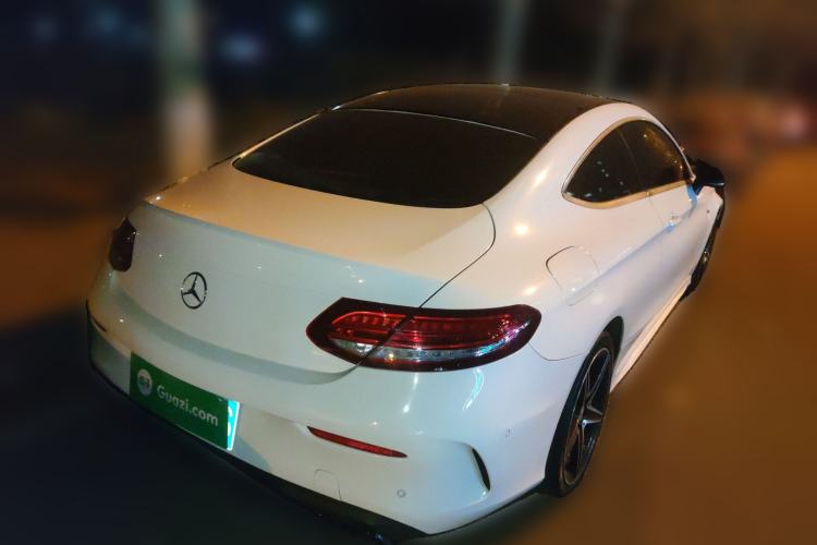 Used Mercedes-Benz C-Class 2016 C 200 Coupe Rear Right 45 Deg
