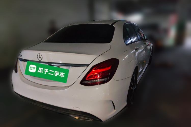 Used Mercedes-Benz C-Class 2016 C 200 Sport Edition Rear Right 45 Deg