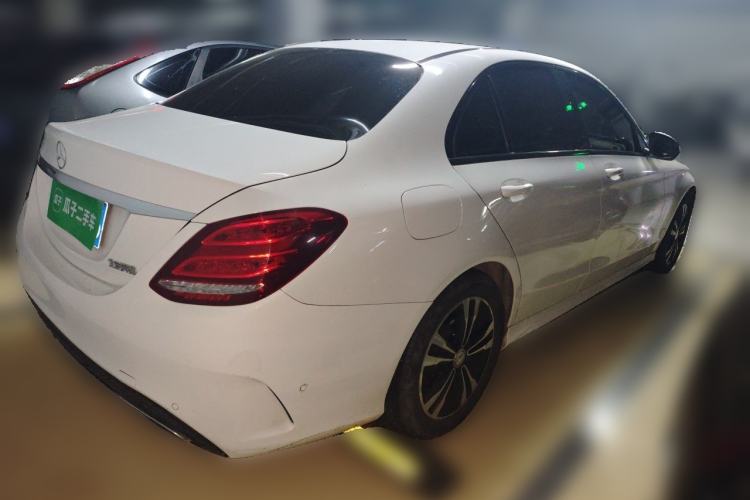 Used Mercedes-Benz C-Class 2016 C 200 Sport Edition Rear Right 45 Deg