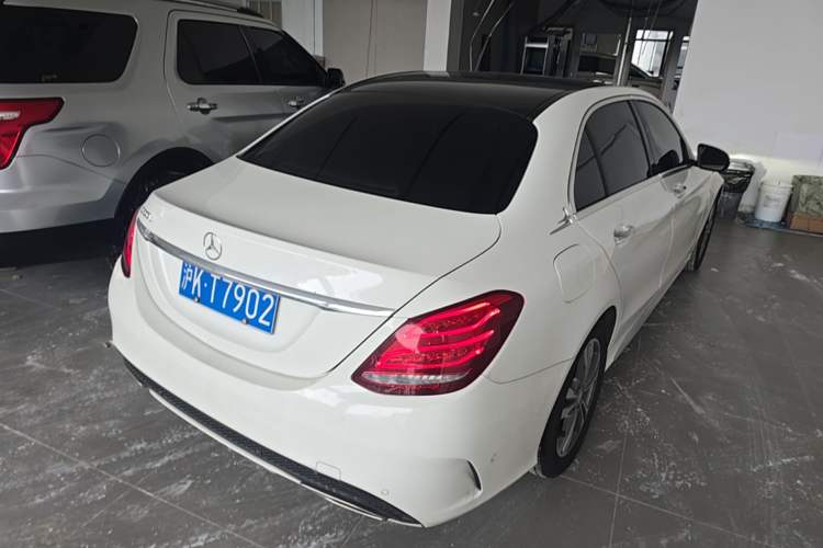 Used Mercedes-Benz C-Class 2016 C 200 L Sport Edition Rear Right 45 Deg