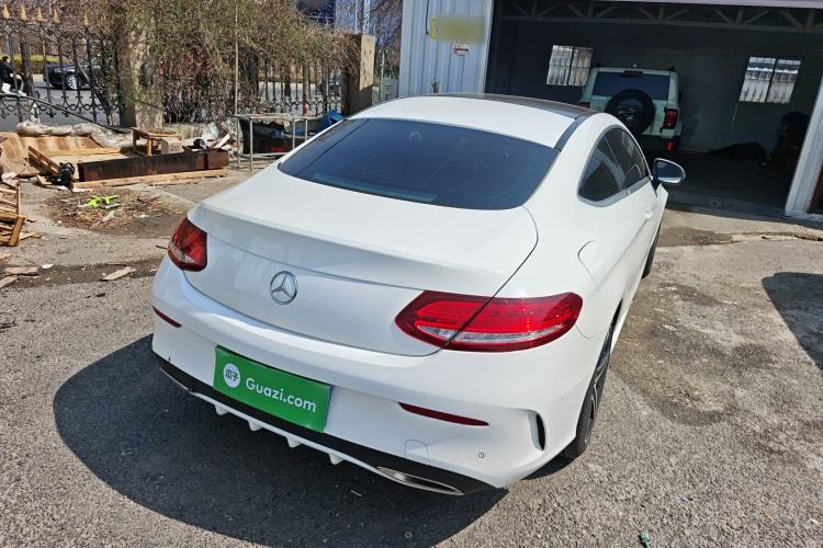 Used Mercedes-Benz C-Class 2016 C 200 Coupe Rear Right 45 Deg