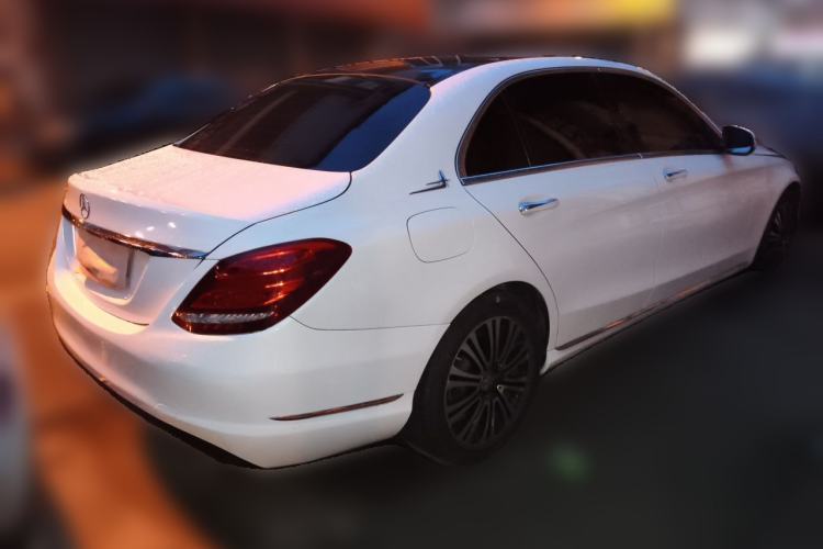 Used Mercedes-Benz C-Class 2016 C 200 L Sport Edition Rear Right 45 Deg