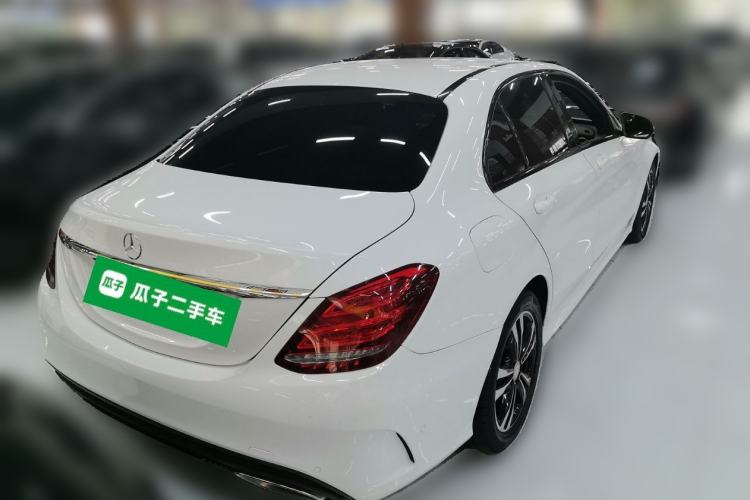 Used Mercedes-Benz C-Class 2016 C 200 Sport Edition Rear Right 45 Deg