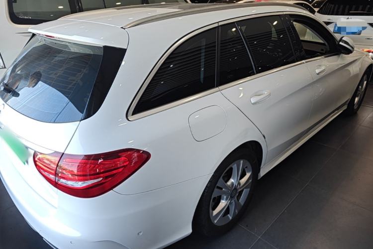 Used Mercedes-Benz C-Class 2016 C 180 Estate Rear Right 45 Deg