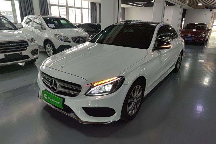 Used Mercedes-Benz C-Class 2016 C 180 L Sport Edition Guazi used car, China used car export, Used car for sale, Used Mercedes-Benz cars, Cheapest cars for sale