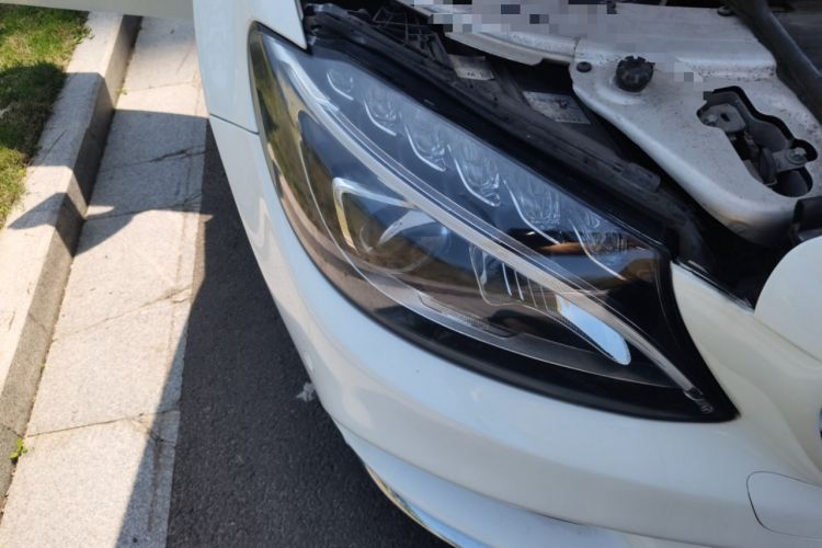 Used Mercedes-Benz C-Class 2016 C 180 L Sport Edition Right Front Headlight