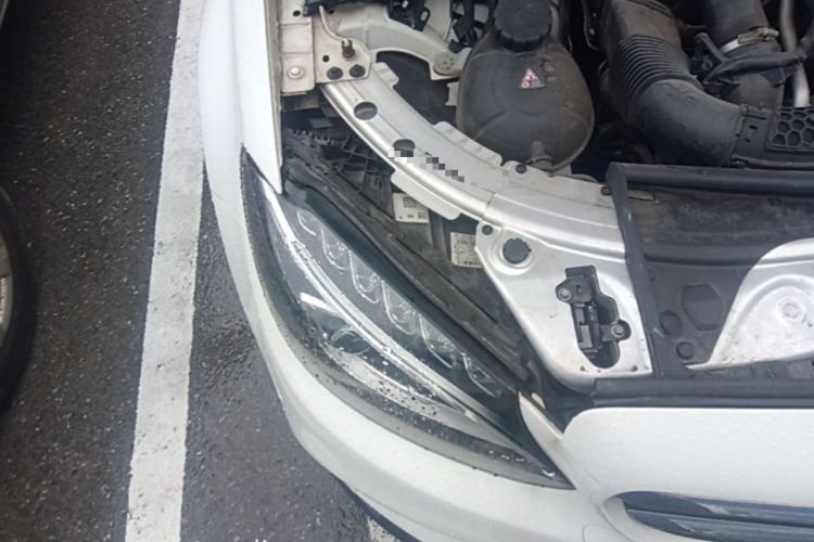 Used Mercedes-Benz C-Class 2016 C 200 Sport Edition Right Front Headlight