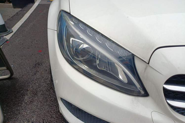 Used Mercedes-Benz C-Class 2016 C 200 Sport Edition Right Front Headlight