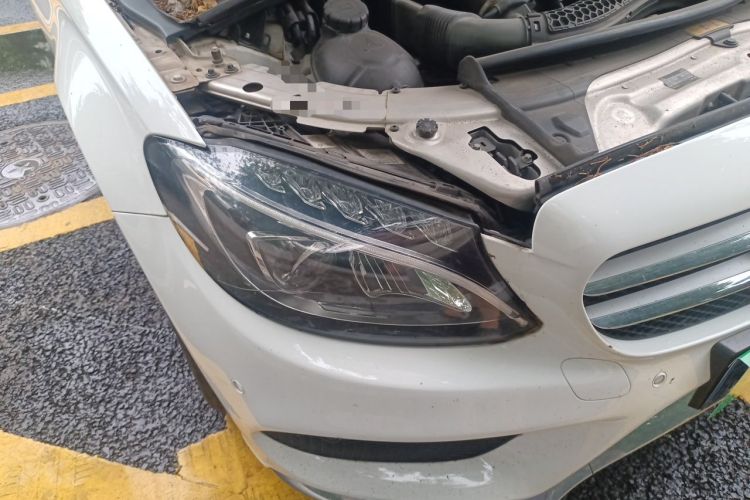 Used Mercedes-Benz C-Class 2016 C 200 L Sport Edition Right Front Headlight