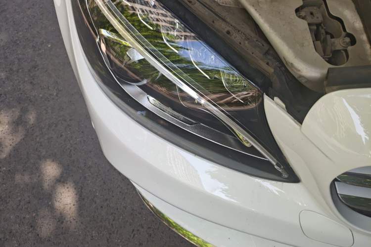Used Mercedes-Benz C-Class 2016 C 200 L Sport Edition Right Front Headlight