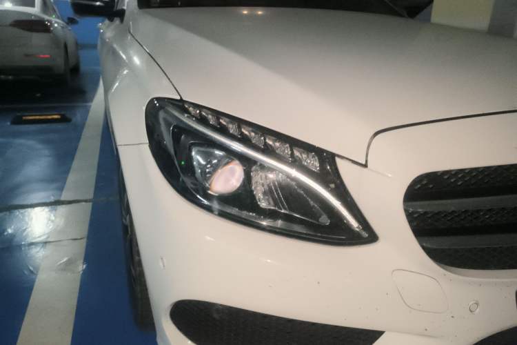 Used Mercedes-Benz C-Class 2016 C 200 Sport Edition Right Front Headlight