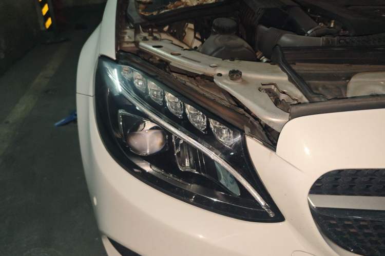 Used Mercedes-Benz C-Class 2016 C 200 Coupe Right Front Headlight