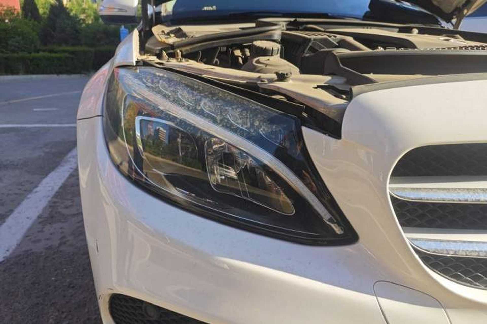 Used Mercedes-Benz C-Class 2016 C 200 L Sport Edition Right Front Headlight