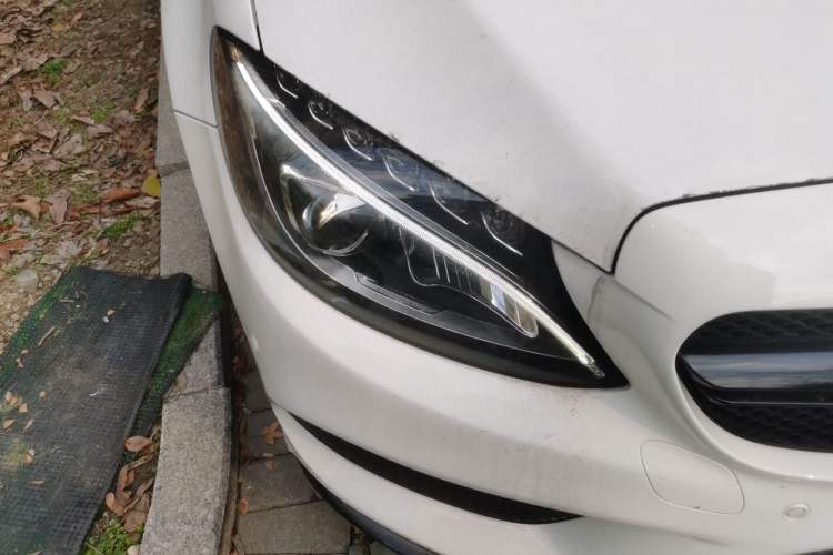 Used Mercedes-Benz C-Class 2016 C 200 Sport Edition Right Front Headlight