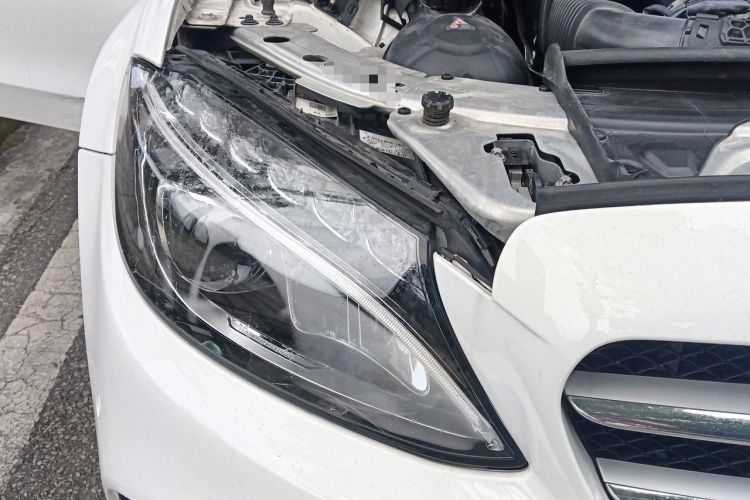 Used Mercedes-Benz C-Class 2016 C 200 L Sport Edition Right Front Headlight