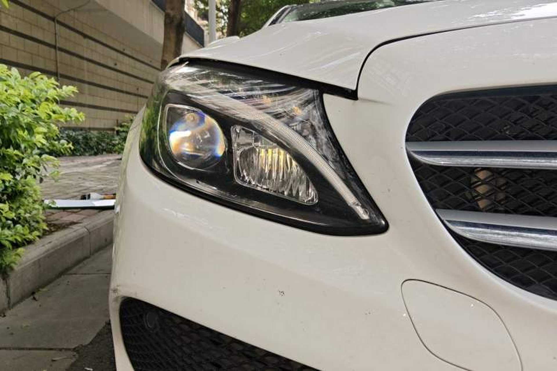Used Mercedes-Benz C-Class 2016 C 200 L Sport Edition Right Front Headlight