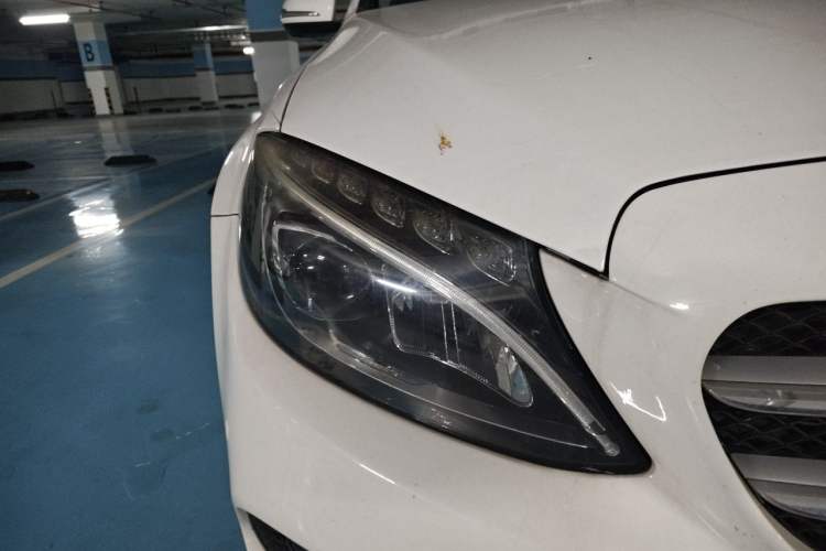 Used Mercedes-Benz C-Class 2016 C 180 L Sport Edition Right Front Headlight