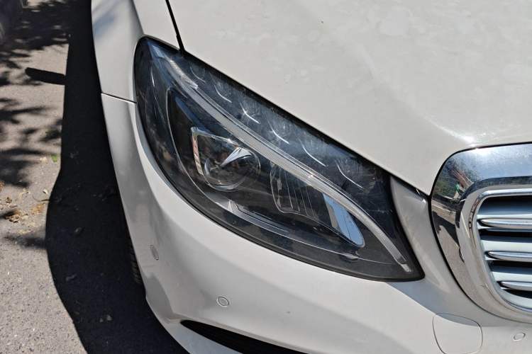 Used Mercedes-Benz C-Class 2016 C 200 L Right Front Headlight