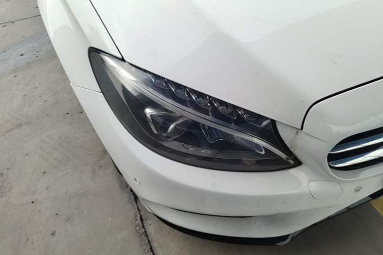 Used Mercedes-Benz C-Class 2016 C 200 Sport Edition Right Front Headlight