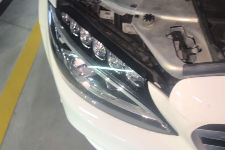 Used Mercedes-Benz C-Class 2016 C 200 Sport Edition Right Front Headlight