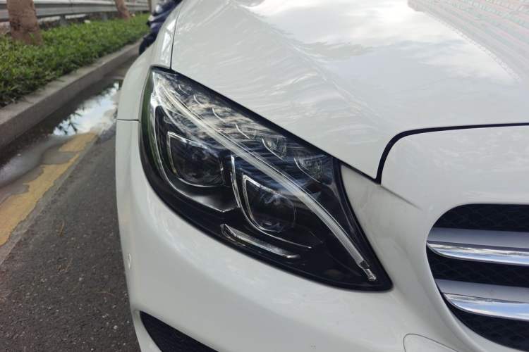Used Mercedes-Benz C-Class 2016 C 200 L 4MATIC Sport Edition Right Front Headlight