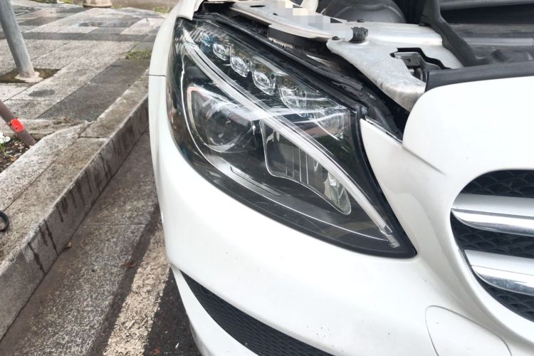 Used Mercedes-Benz C-Class 2016 C 200 L Sport Edition Right Front Headlight