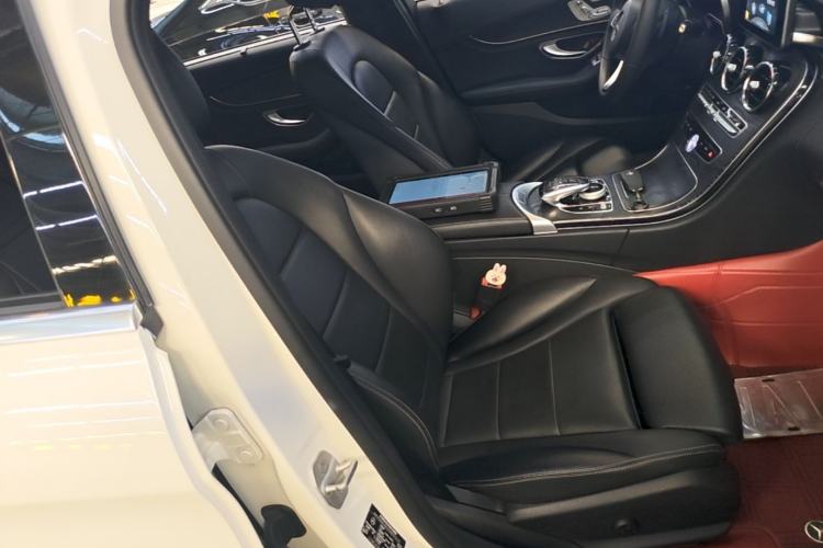 Used Mercedes-Benz C-Class 2016 C 200 L 4MATIC Sport Edition Right Front Seat