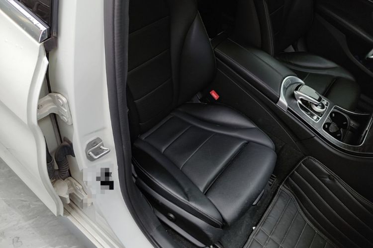 Used Mercedes-Benz C-Class 2016 C 200 L Sport Edition Right Front Seat
