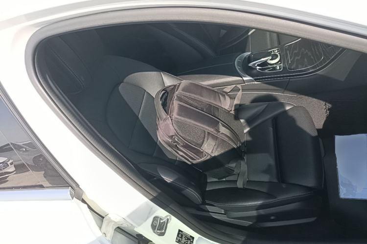 Used Mercedes-Benz C-Class 2016 C 200 L Sport Edition Right Front Seat