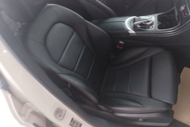 Used Mercedes-Benz C-Class 2016 C 180 Estate Right Front Seat