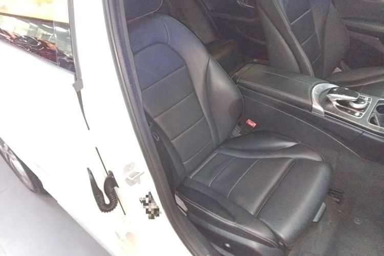 Used Mercedes-Benz C-Class 2016 C 180 L Sport Edition Right Front Seat