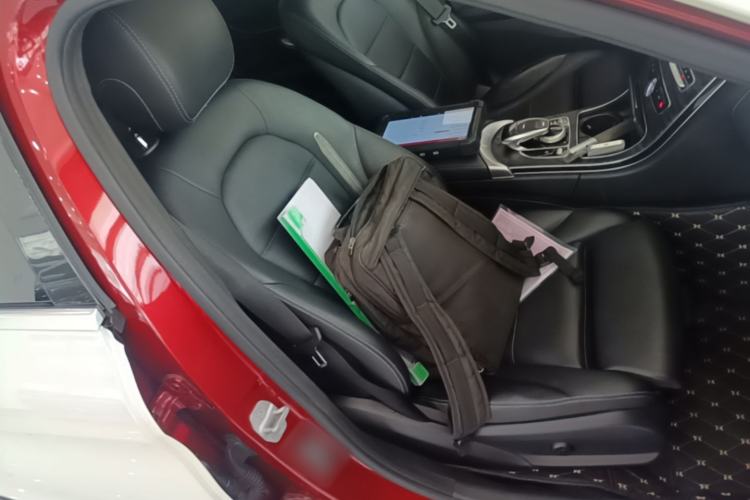 Used Mercedes-Benz C-Class 2016 C 180 L Sport Edition Right Front Seat