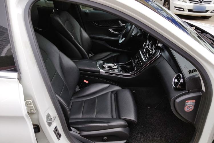 Used Mercedes-Benz C-Class 2016 C 180 L Sport Edition Right Front Seat