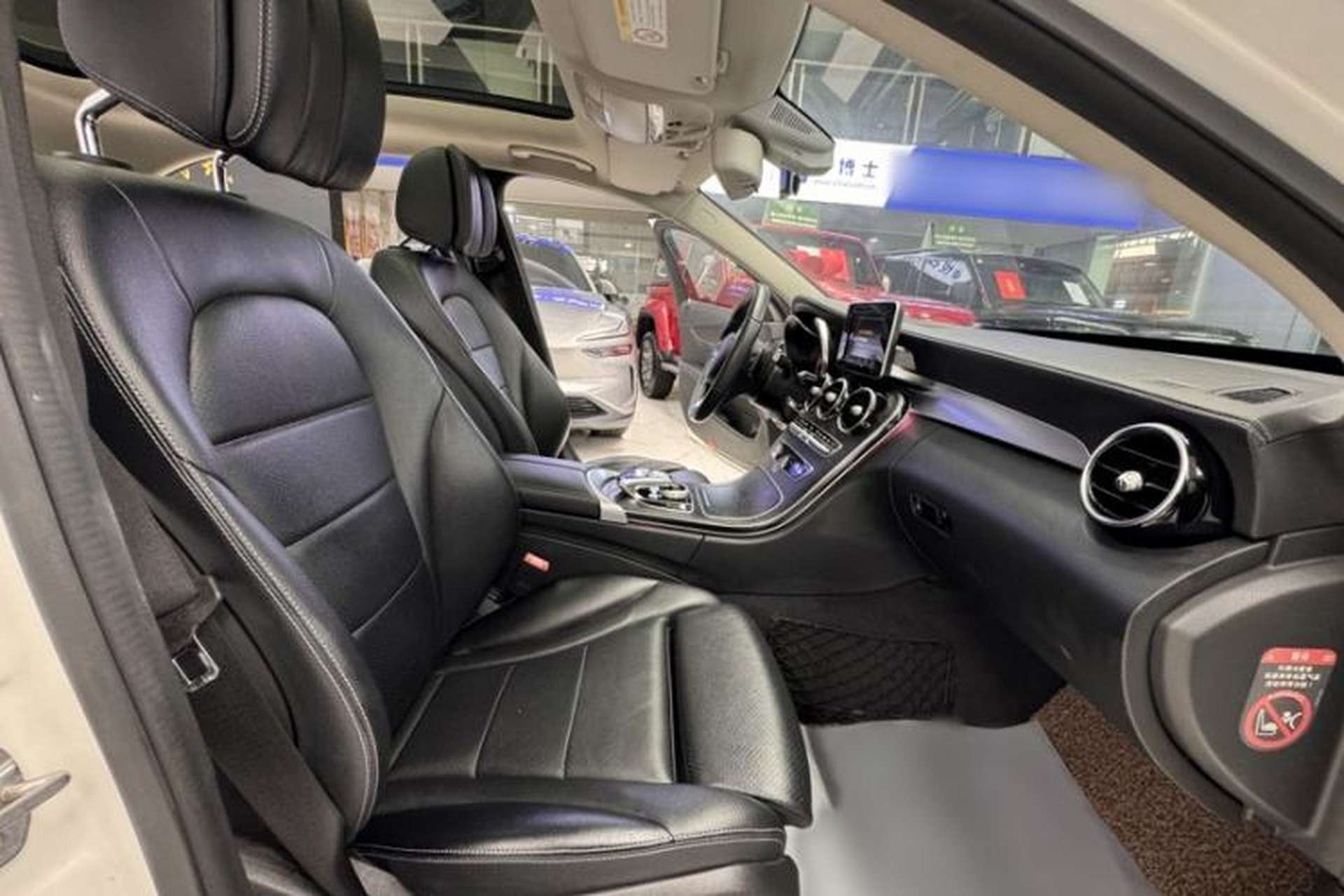 Used Mercedes-Benz C-Class 2016 C 200 L Sport Edition Right Front Seat