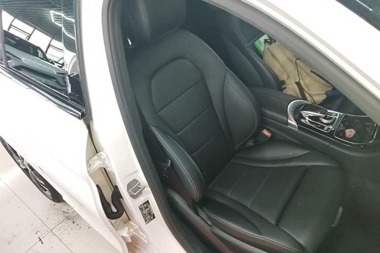 Used Mercedes-Benz C-Class 2016 C 200 Sport Edition Right Front Seat