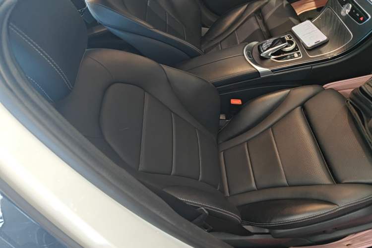 Used Mercedes-Benz C-Class 2016 C 180 Estate Right Front Seat