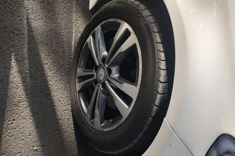 Used Mercedes-Benz C-Class 2016 C 200 L Sport Edition Right Front Wheel Hub
