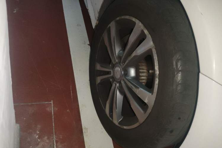 Used Mercedes-Benz C-Class 2016 C 200 L Sport Edition Right Front Wheel Hub
