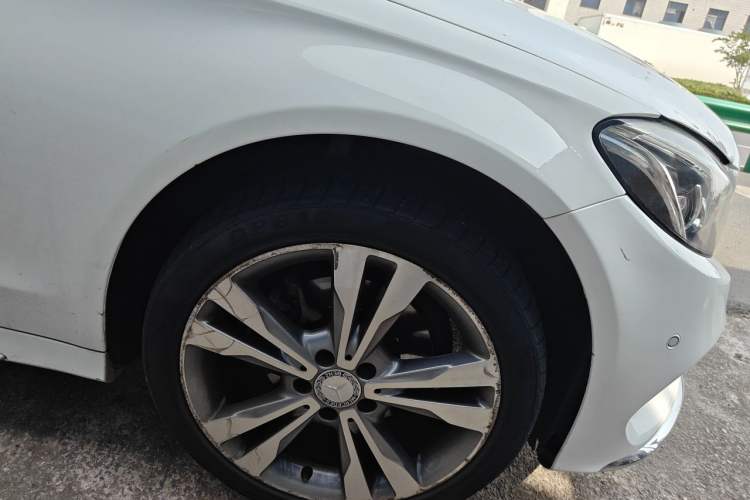 Used Mercedes-Benz C-Class 2016 C 200 L 4MATIC Sport Edition Right Front Wheel Hub