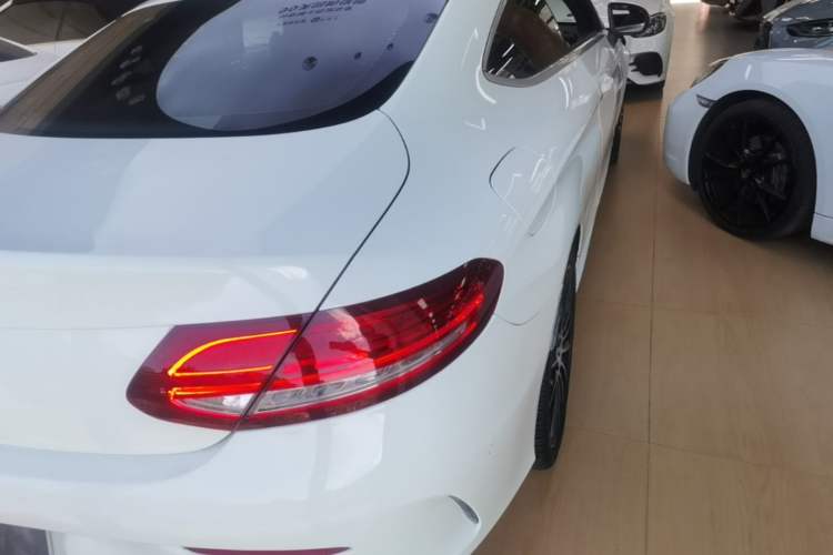 Used Mercedes-Benz C-Class 2016 C 300 Coupe Right Rear Taillight