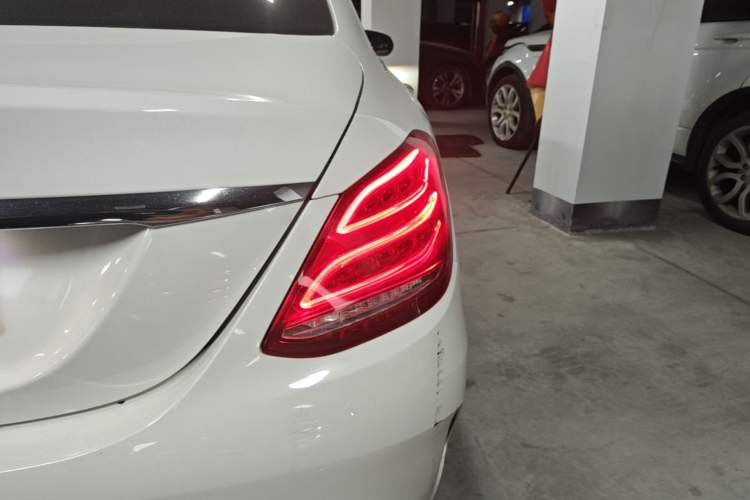 Used Mercedes-Benz C-Class 2016 C 200 L Sport Edition Right Rear Taillight
