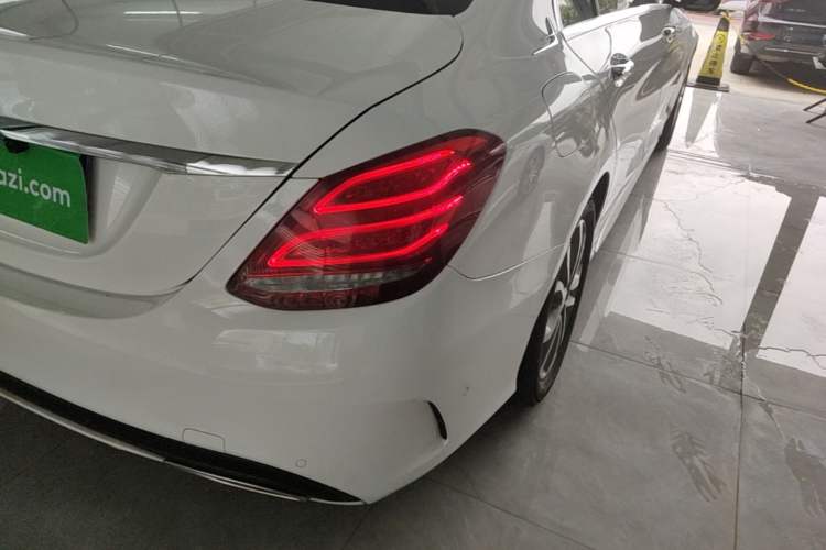Used Mercedes-Benz C-Class 2016 C 180 L Sport Edition Right Rear Taillight