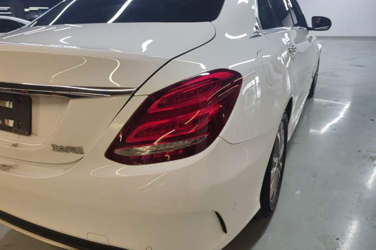 Used Mercedes-Benz C-Class 2016 C 180 L Sport Edition Right Rear Taillight