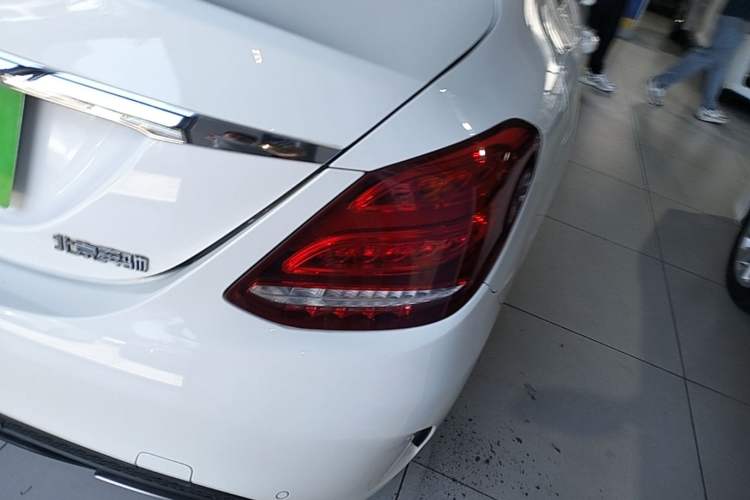 Used Mercedes-Benz C-Class 2016 C 200 Sport Edition Right Rear Taillight