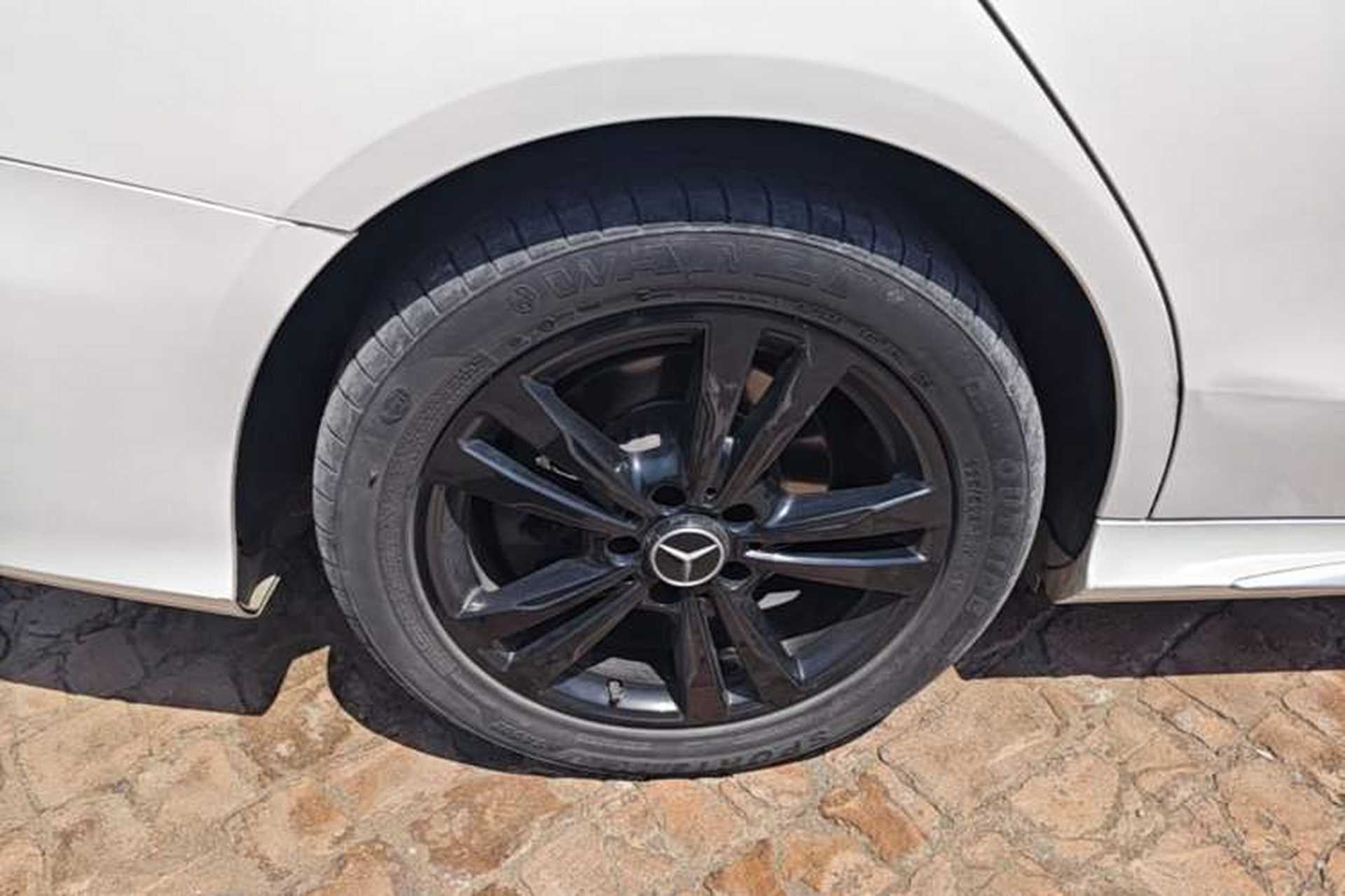 Used Mercedes-Benz C-Class 2016 C 200 L Sport Edition Right Rear Wheel Hub