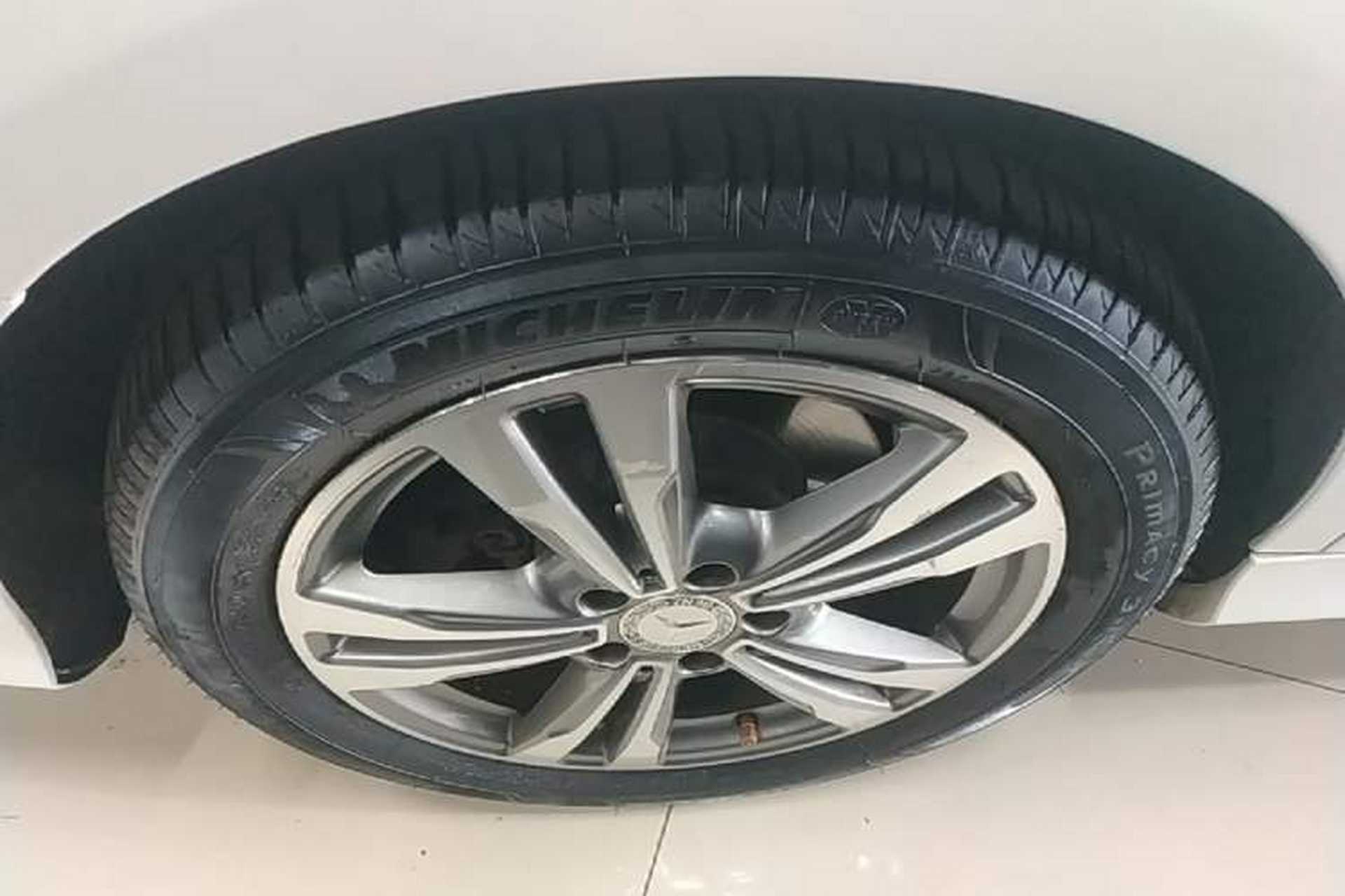 Used Mercedes-Benz C-Class 2016 C 200 L Sport Edition Right Rear Wheel Hub