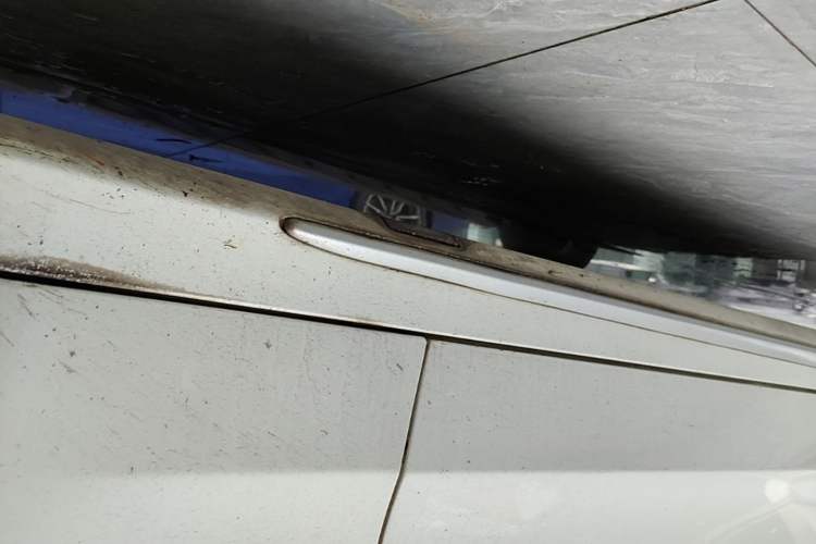 Used Mercedes-Benz C-Class 2016 C 200 L Sport Edition Right Side Sill