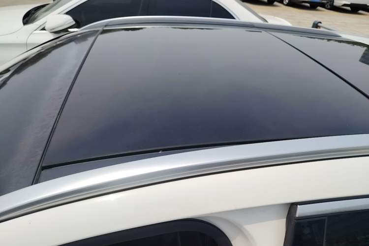 Used Mercedes-Benz C-Class 2016 C 180 Estate Roof