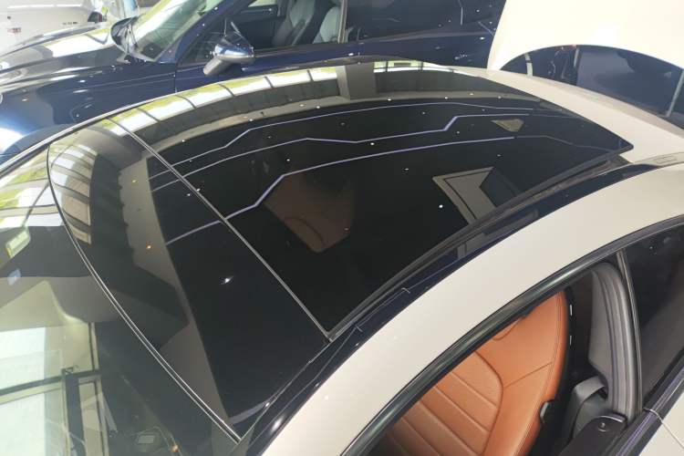 Used Mercedes-Benz C-Class 2016 C 200 Coupe Roof